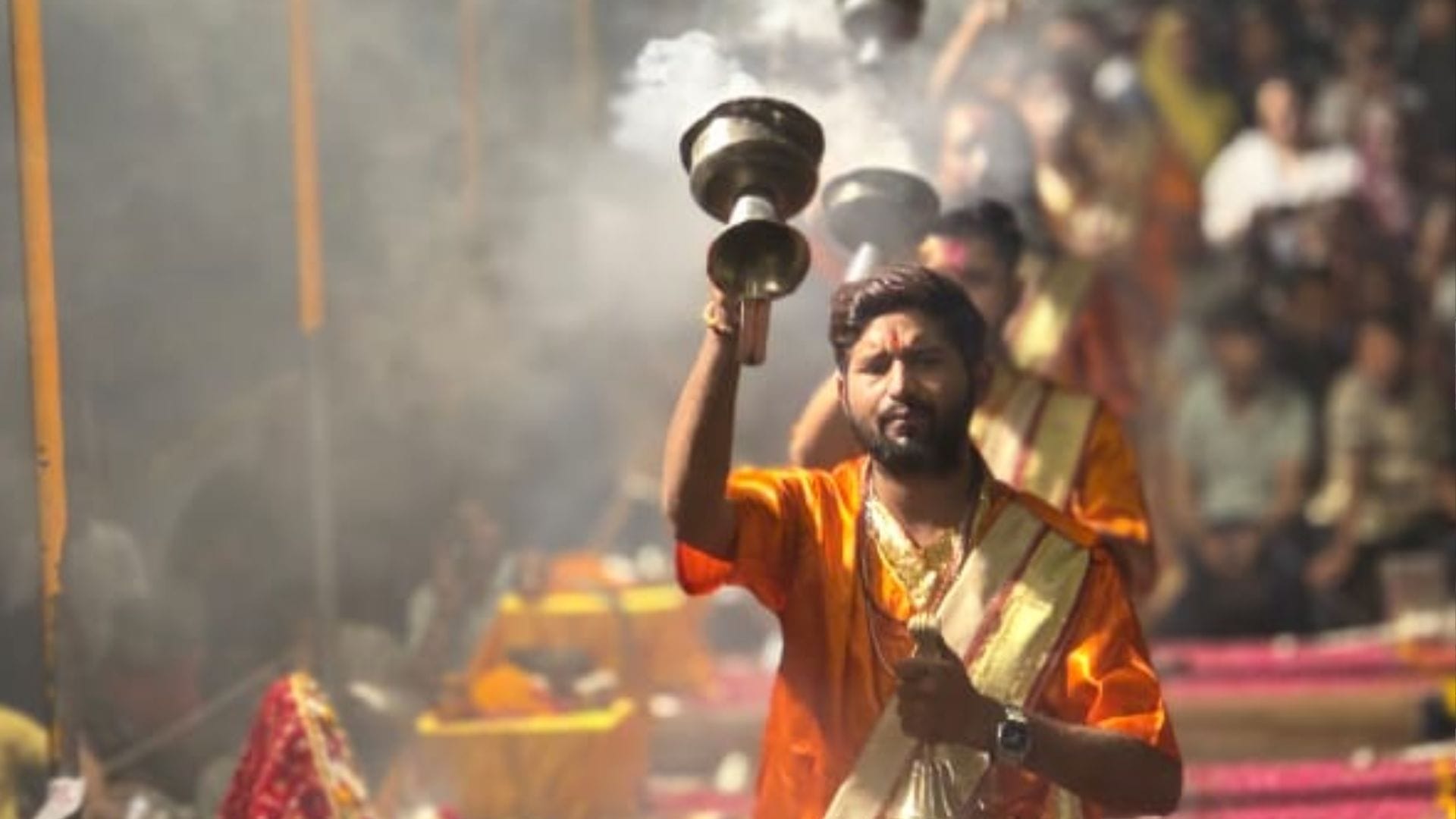 Ganga Saptami 2025 saree and garland of crossbones offered to Maa Ganga in varanasi