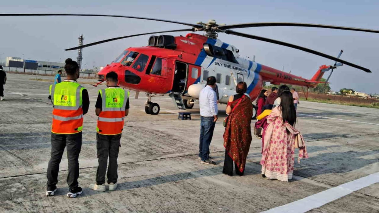 Kedarnath Heli Service 3074 passengers reached Kedarnath Dham in three days by helicopter service