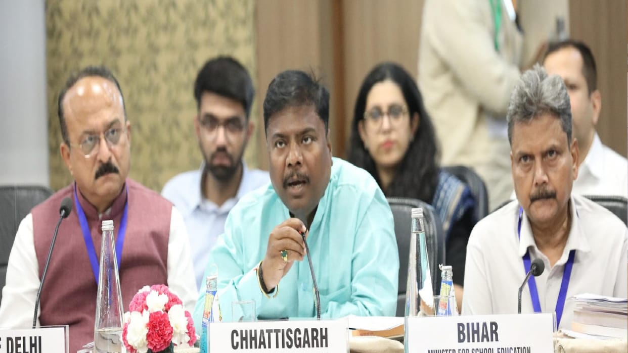 Forest Minister Kashyap attended Council meeting of National Council of Educational Research and Training