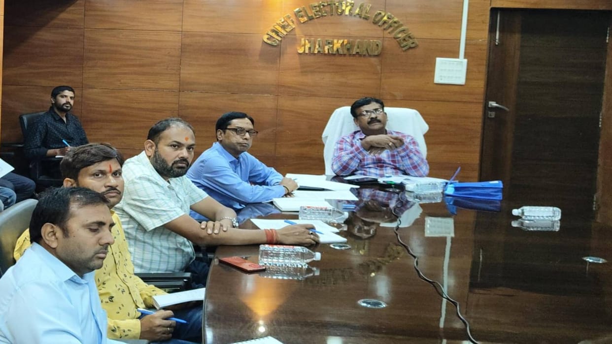 Jharkhand 312 member team of BLO volunteers and BAG from several districts will go to New Delhi CEO meeting