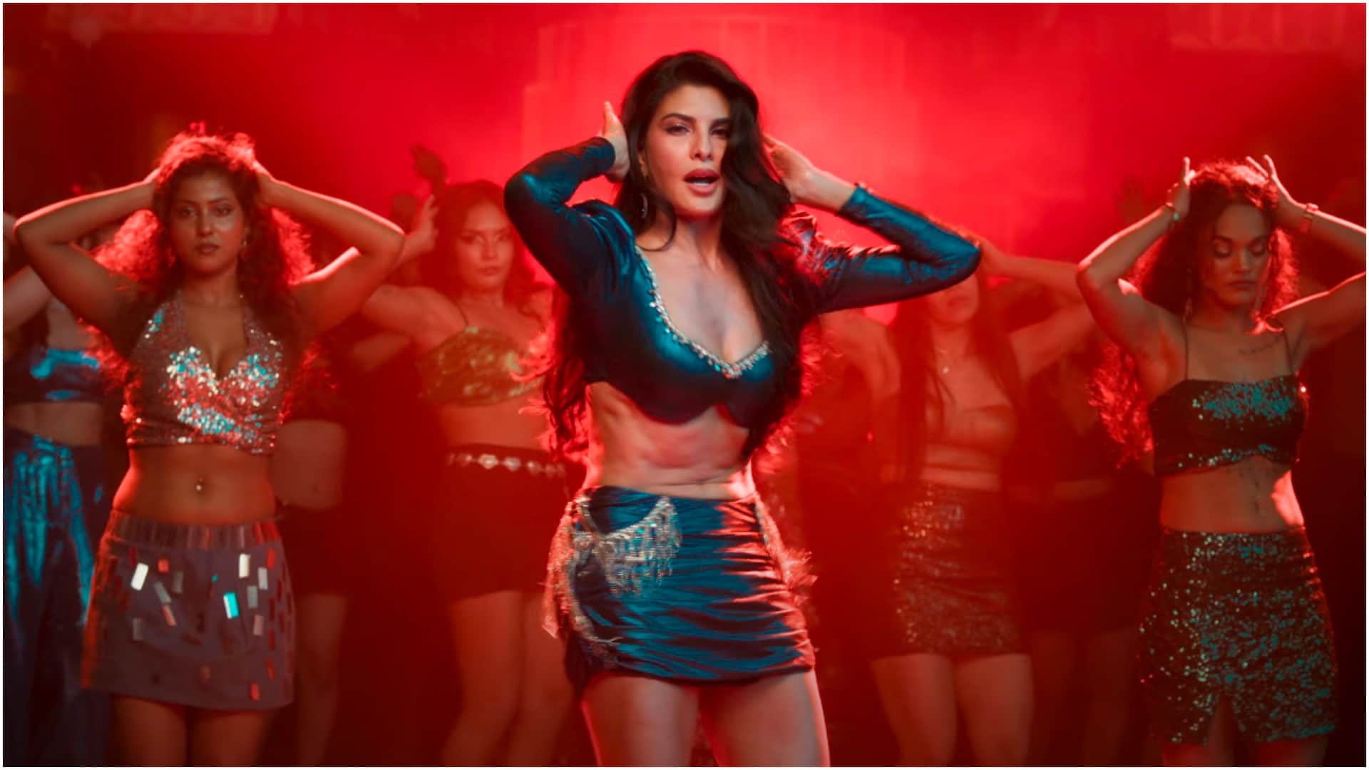 HouseFull 5 first song laal pari released in yo yo honey singh and Simar Kaur voice