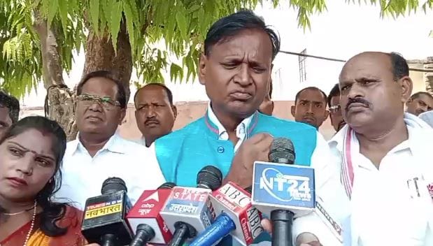 Congress leader Udit Raj made political jibe about Pahalgam attack said why narendra Modi not go here