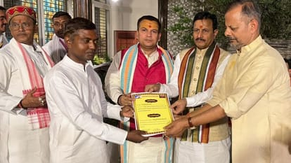 Imtiaz Ahmed had stitched kurta of mohan bhagwat took measurements just looking at photo got honour