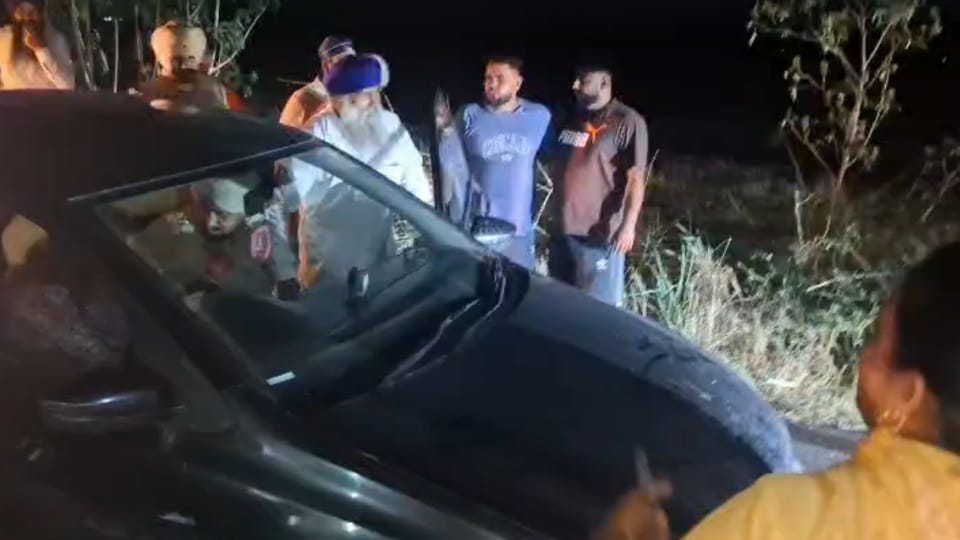 Dead body found in a car near the crematorium in Begowal