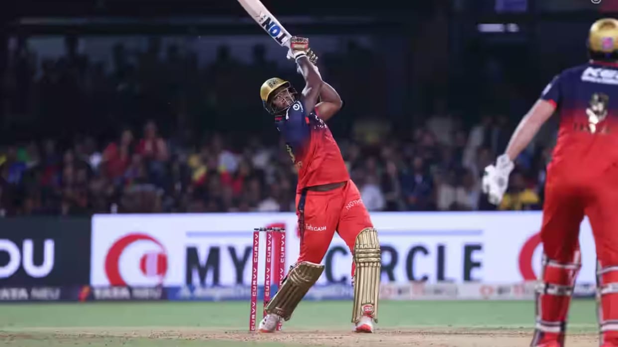 IPL 2025 RCB vs CSK: Romario Shepherd hit a fifty in 14 balls Khaleel Ahmed proved expensive