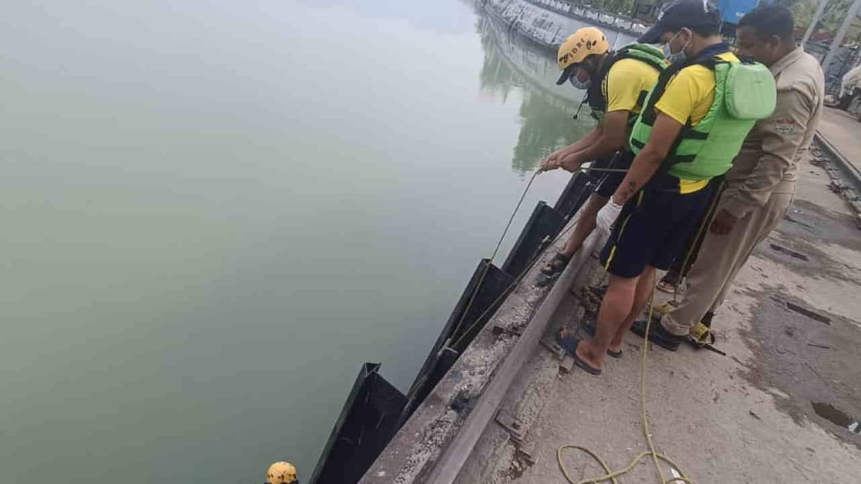 Couple drowned while crossing Chandrabhaga river Rishikesh News