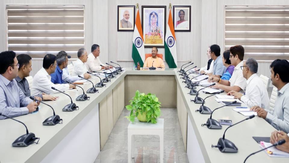 CM Yogi held review meeting of Housing and Urban Planning Department in lucknow