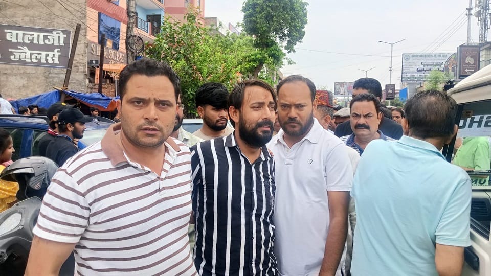 Agra Jewelers Murder Case: This is not first incident Jewelers and traders have been robbed before as well
