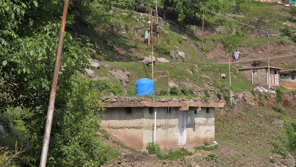 after pahalgam terror attack People left their work and started preparing for security