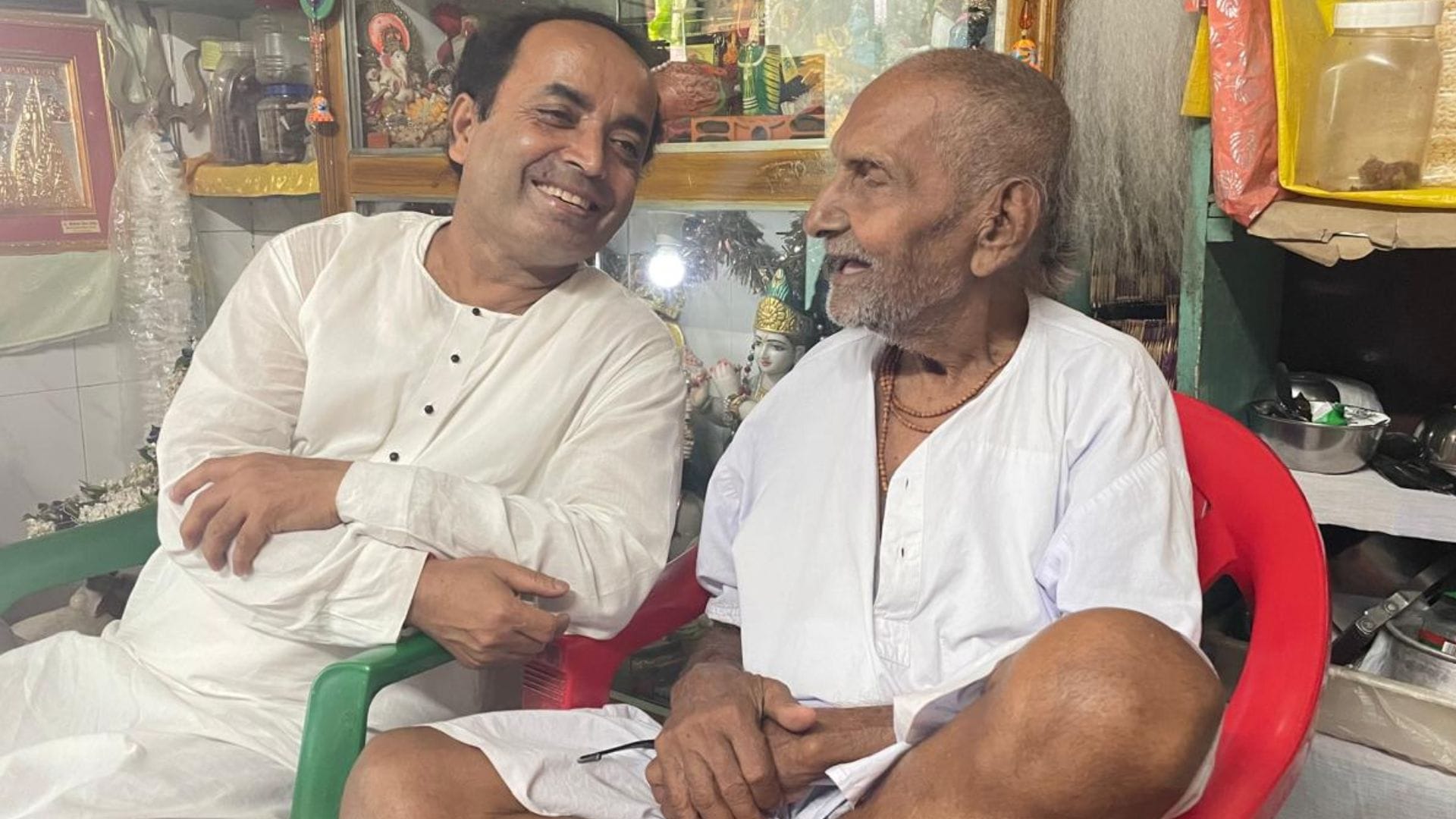 Yoga Guru Baba Shivanand Passed away in varanasi Special story of restraint yoga and simplicity