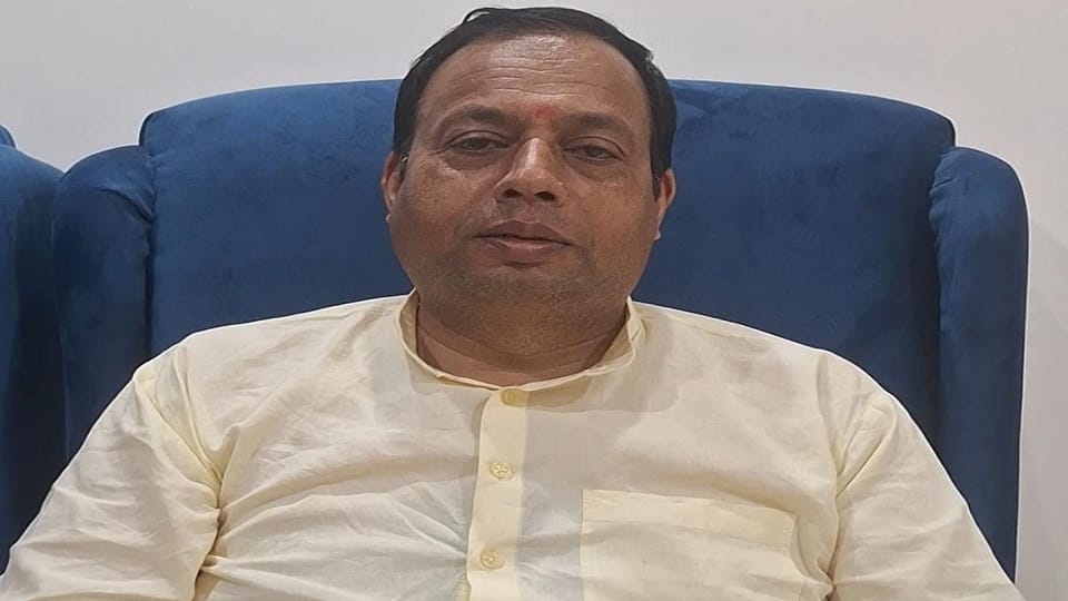 Hemant Dwivedi of a military family became BKTC president
