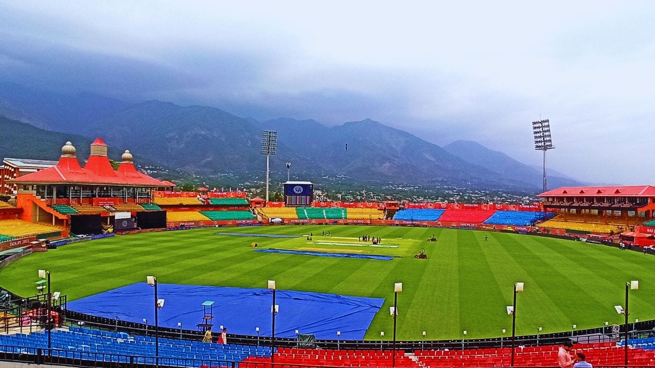 अंतरराष्ट्रीय क्रिकेट स्टेडियम धर्मशाला