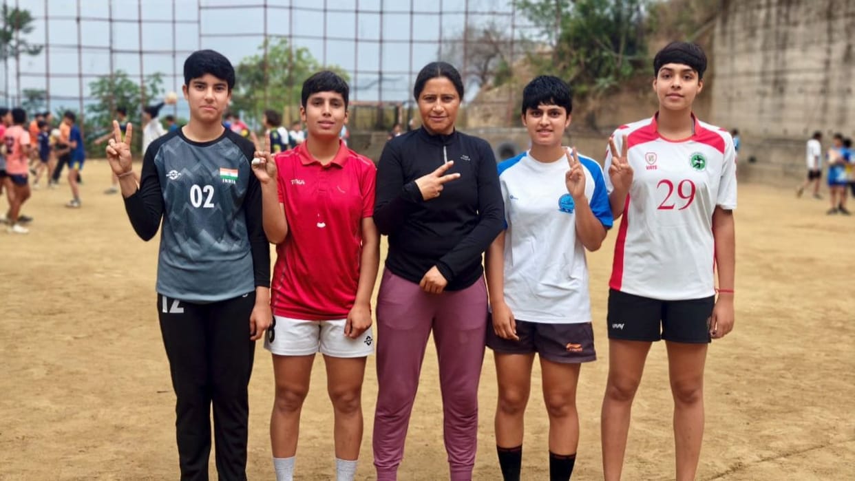 Six daughters of Himachal will serve in BSF all are players of handball nursery Mor Singhi