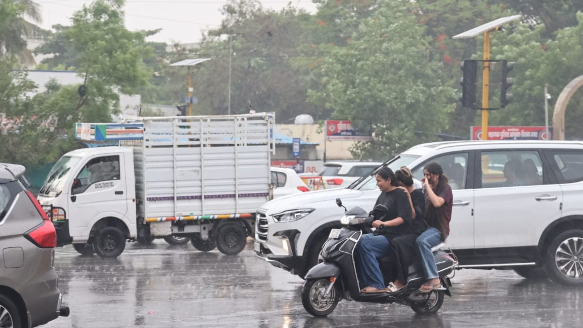 Indore weather news: Waterlogging on roads after heavy rain in Indore