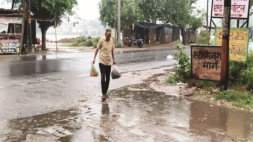 Half an hour of rain spoiled the condition of roads