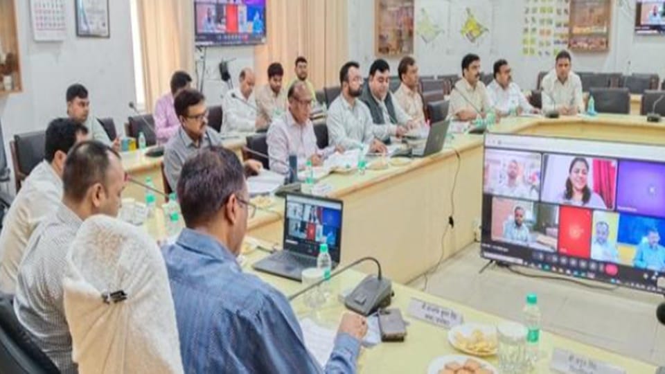 Encroachment will be removed from the footpath: Three new foot overbridges will be built in Moradabad