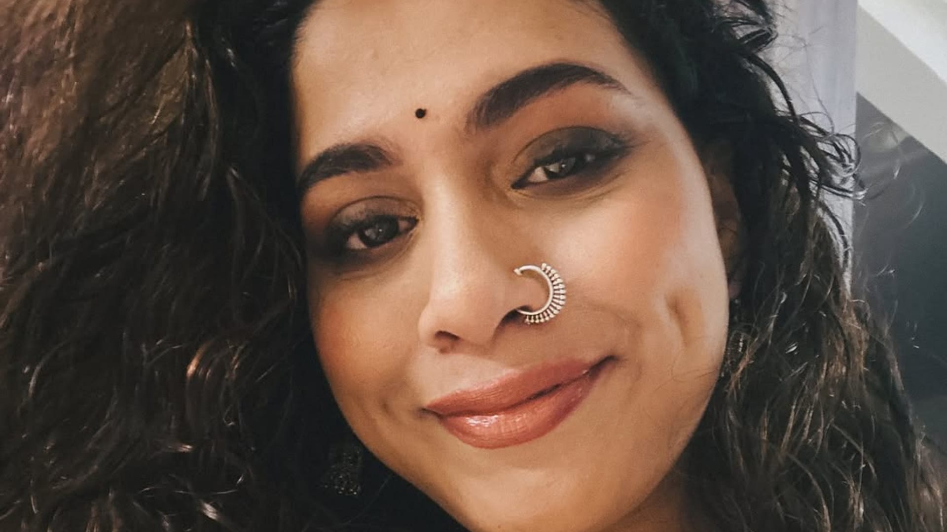 Apna Adda series 29 Shruti Pandey Raid 2 Stree 2 Helmet News Anchor Bhilai Chhattisgarh Varanasi