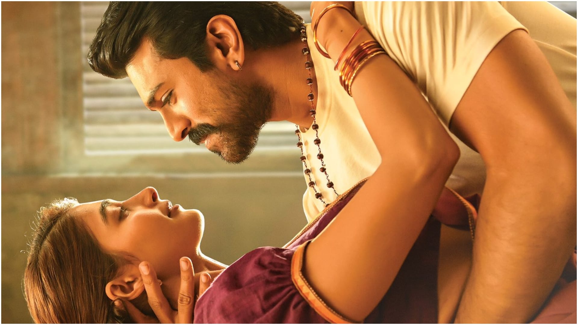 Pooja Hegde Box Office Report Her Last Six Movies Back To Back Flop, Now Retro Is Also Suffering In Box Office