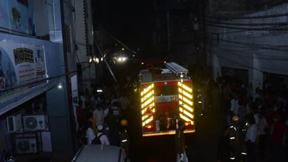 A couple and their three daughters died in the Chamanganj fire incident