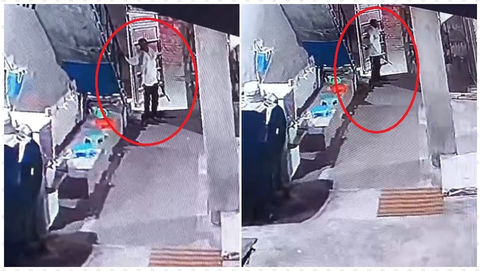 man entered mosque with a stick said Ram-Ram told reason for coming I had come to see if anyone awake or not