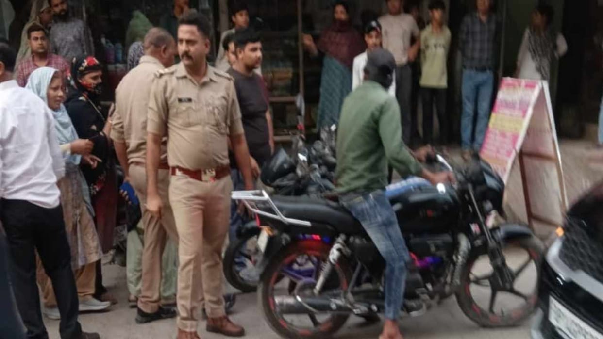Two arrested in case of assault on corporation supervisor