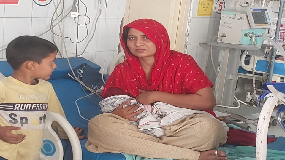 New born girl baby found in Agroha
