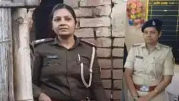 Bihar News: आदेश की अवहेलना और लापरवाही पर महिला पीएसआई निलंबित, जानें पूरा मामला