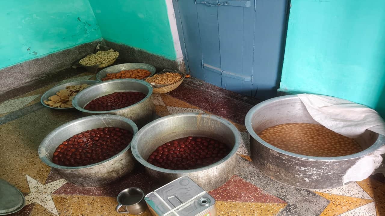 Bride dies of heart attack before marriage see the video in Budaun