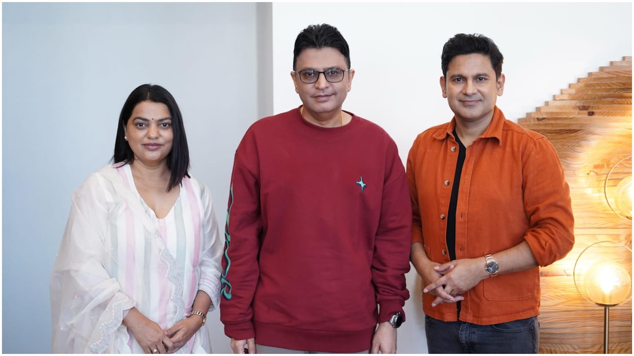 Manoj muntashir join hands with t series for Devotional Music Venture to promote new talent