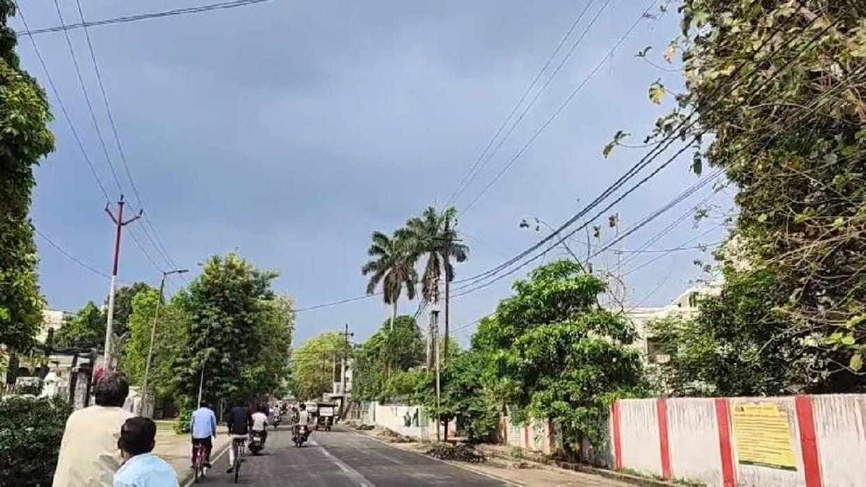 Weather update possibility of rain for four days in Bareilly there will be relief from heat