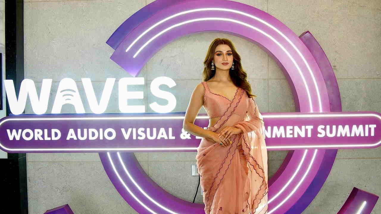 Wave Summit 2025: pm modi inaugurates in mumbai Actress Arushi Nishank said- films promote creative economy
