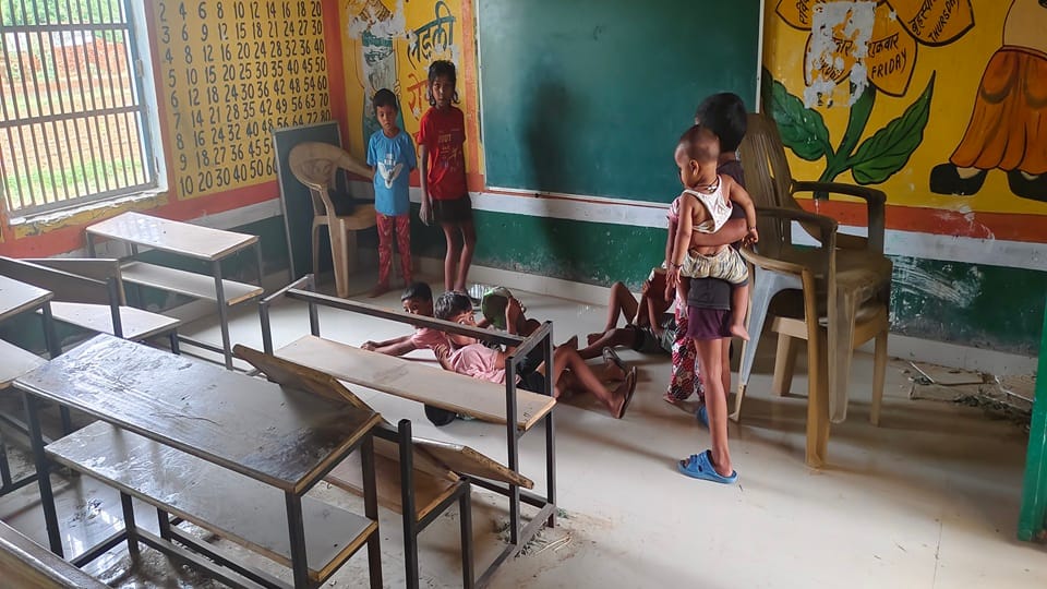 condition of primary schools in Aligarh