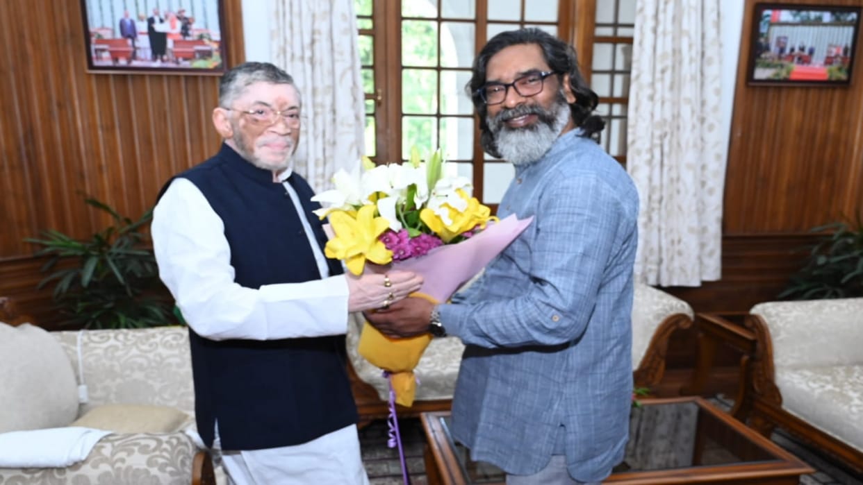 Jharkhand News: CM Meets Governor After Returning from Abroad, Shares Details on Industrial Investment Efforts