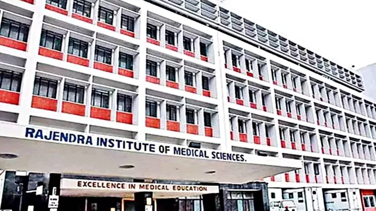 Jharkhand All old dilapidated medical college hospital buildings rejuvenated condemned buildings demolished