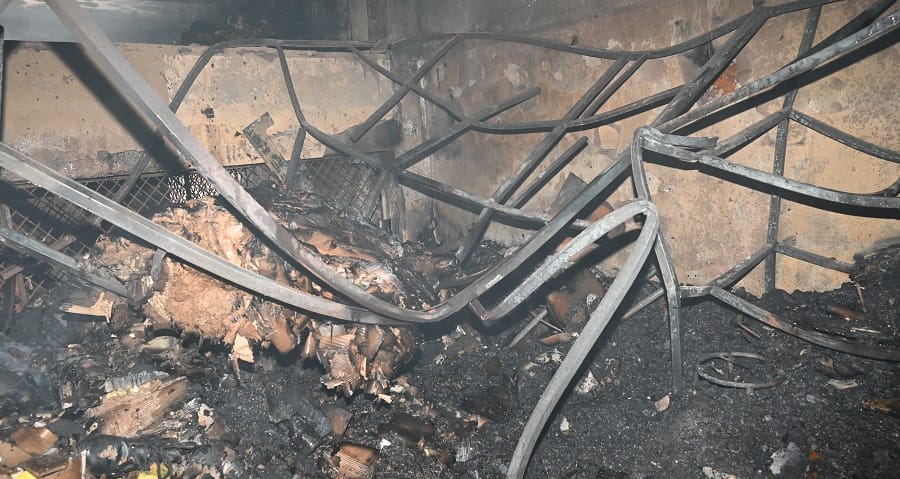 Kanpur fire Fire on ground floor and stairs to roof were locked  couple and three daughters were 100% burnt