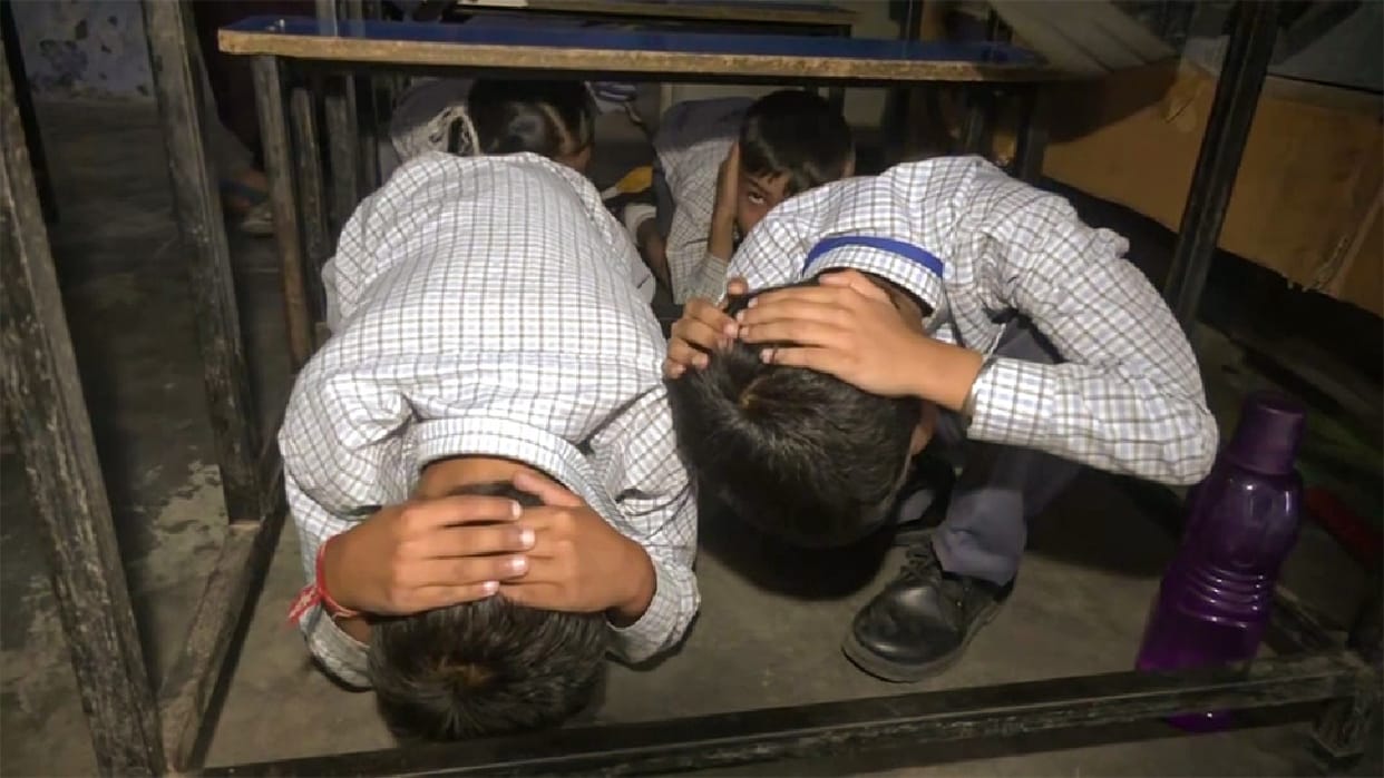 Ghaziabad Mock Drill Switch off the lights for 5 minutes at 8 pm