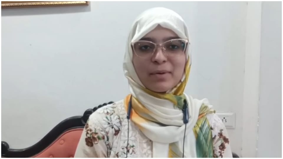 MP Board Class 10th Result 2025 Noya Noor Ansari from Bhopal Tops in state Know success story