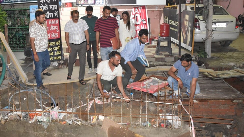 Moradabad: Drain collapsed in light rain, government summoned the report, project is being prepared with 25 cr