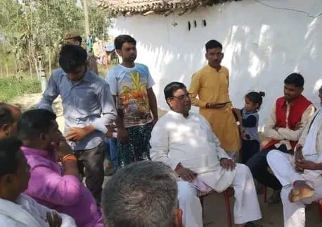 Bahraich: Former MP was attacked in a dispute over a bike parked on the road, police came into action mode; 13