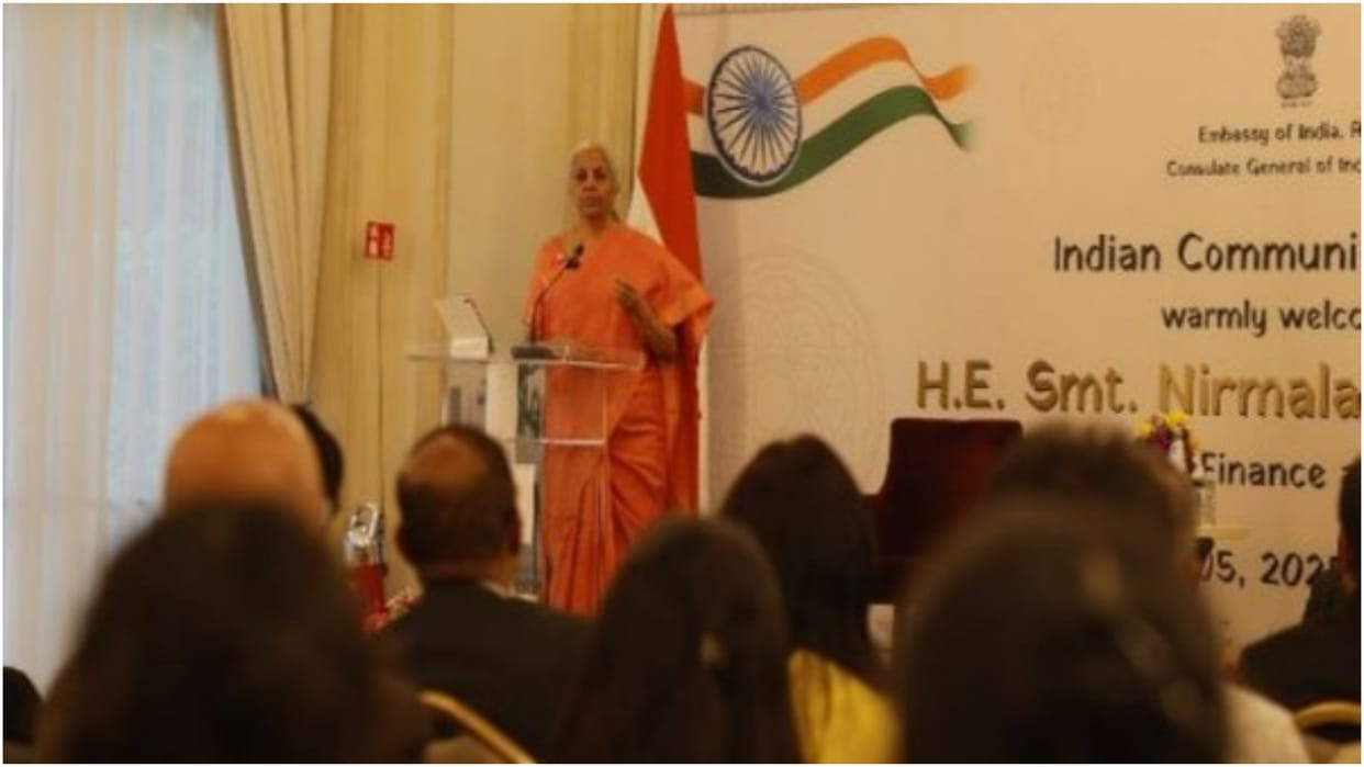Finance Minister in Italy told the achievements to NRIs, said- excellent progress in 10 years