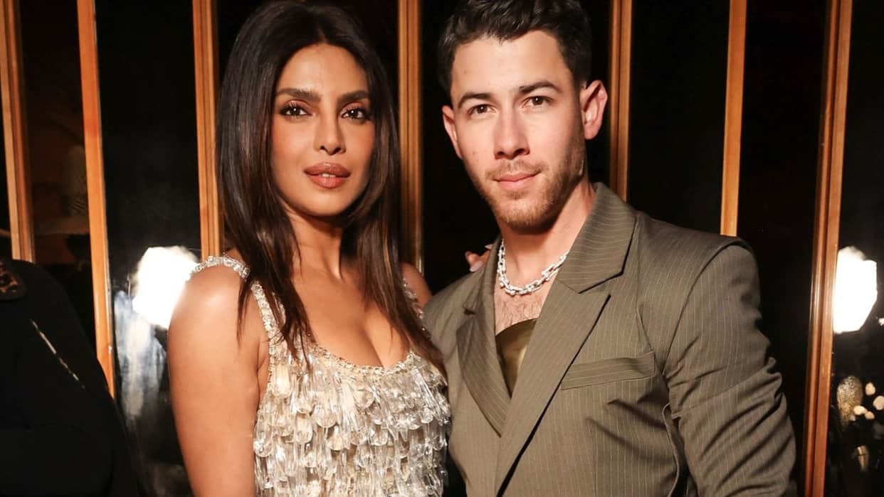 Priyanka Chopra & Nick Jonas Net Worth Earnings Lifestyle Car Collections Homes All Details in Hindi