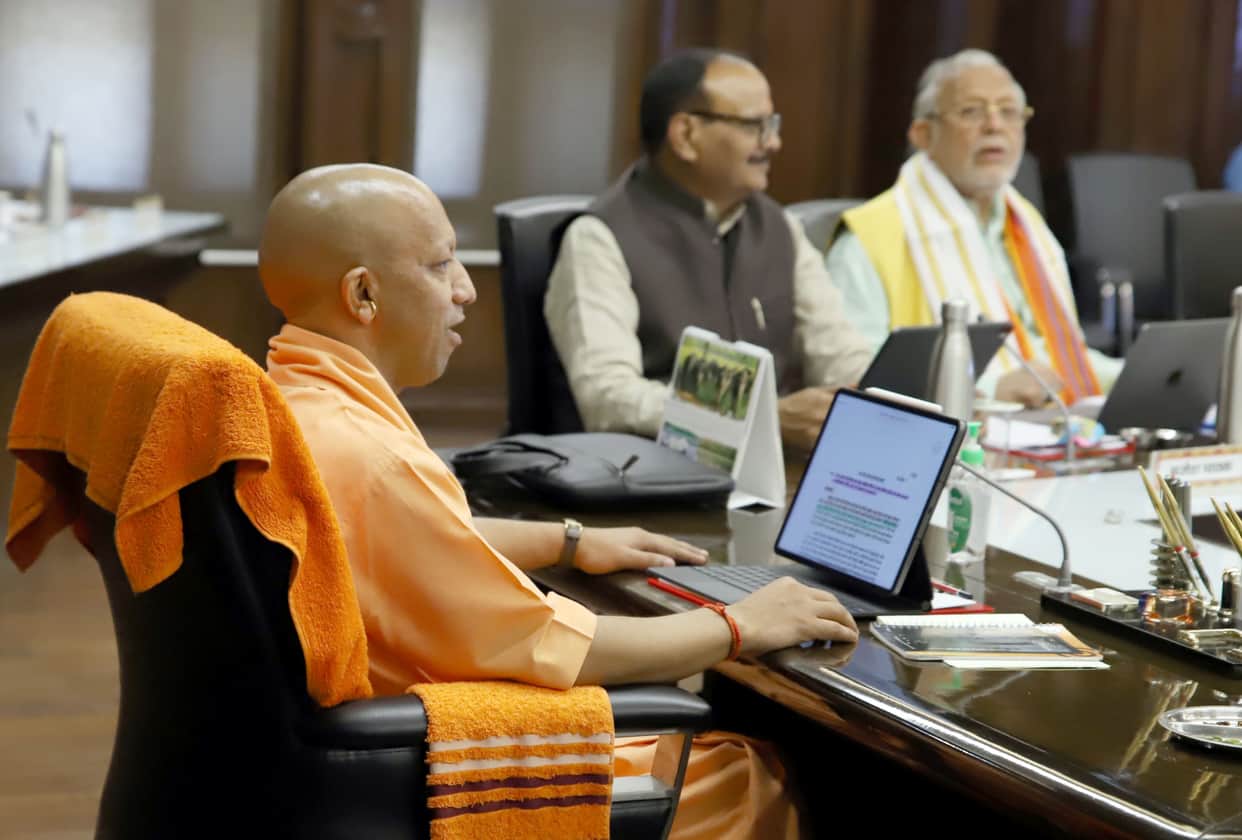 UP Cabinet Major gift proposal to purchase tablets; MBBS interns' stipend increased.
