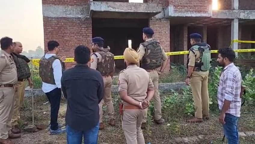 Agra Encounter sound of bullets broke sleep People panicked seven rounds of firing Aman was shot in head
