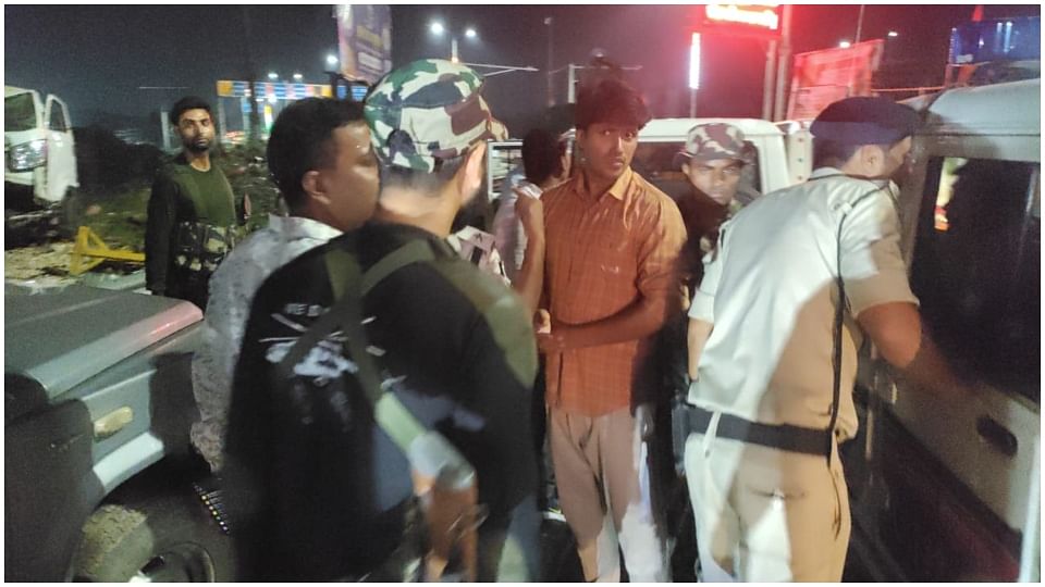 बिहार एसटीएफ और पटना पुलिस ने की संयुक्त कार्रवाई।