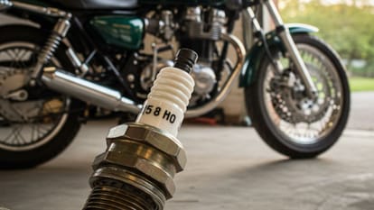 change bike spark plug to increase mileage know about motorcycle maintenance tips