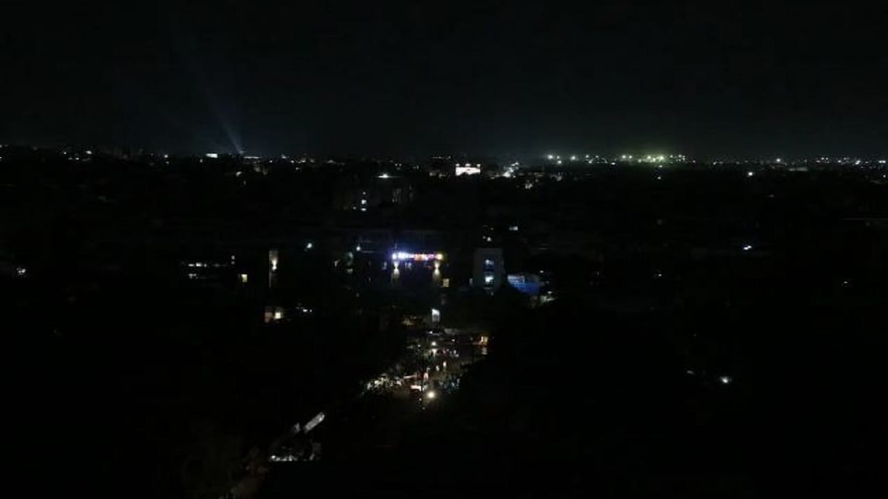 black out drill in Bareilly for 10 minutes air attack prevention practice was conducted