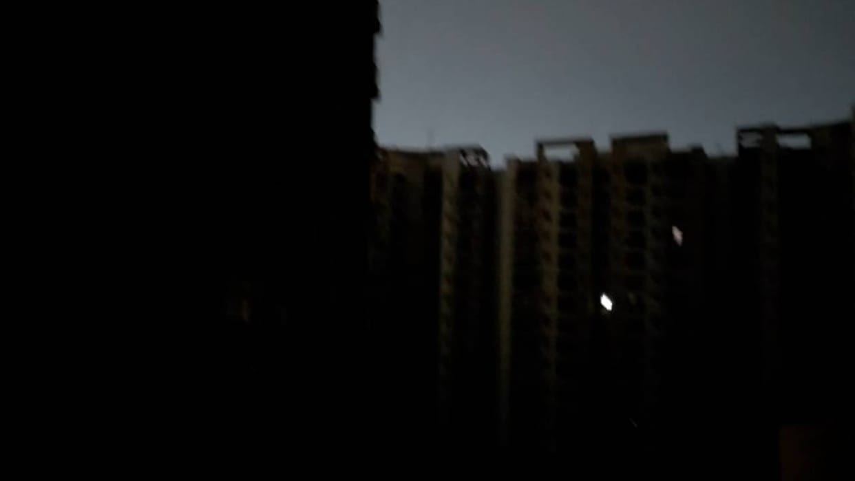 Blackout in UP Live after mock drill in entire UP now blackout has started