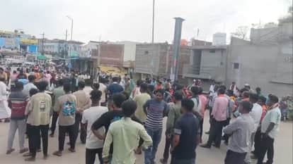 A young man died in a bus accident in Kawardha