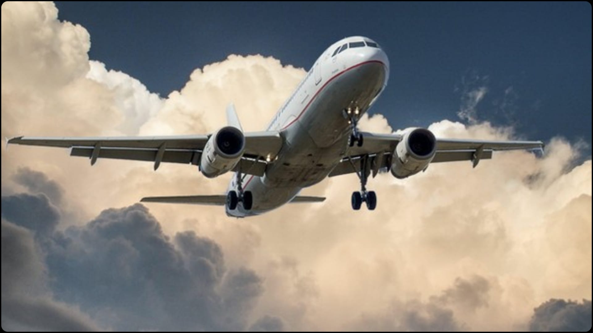 Air Turbulence What is Air Turbulence and How to Stay Safe During It Know Key Safety Tips