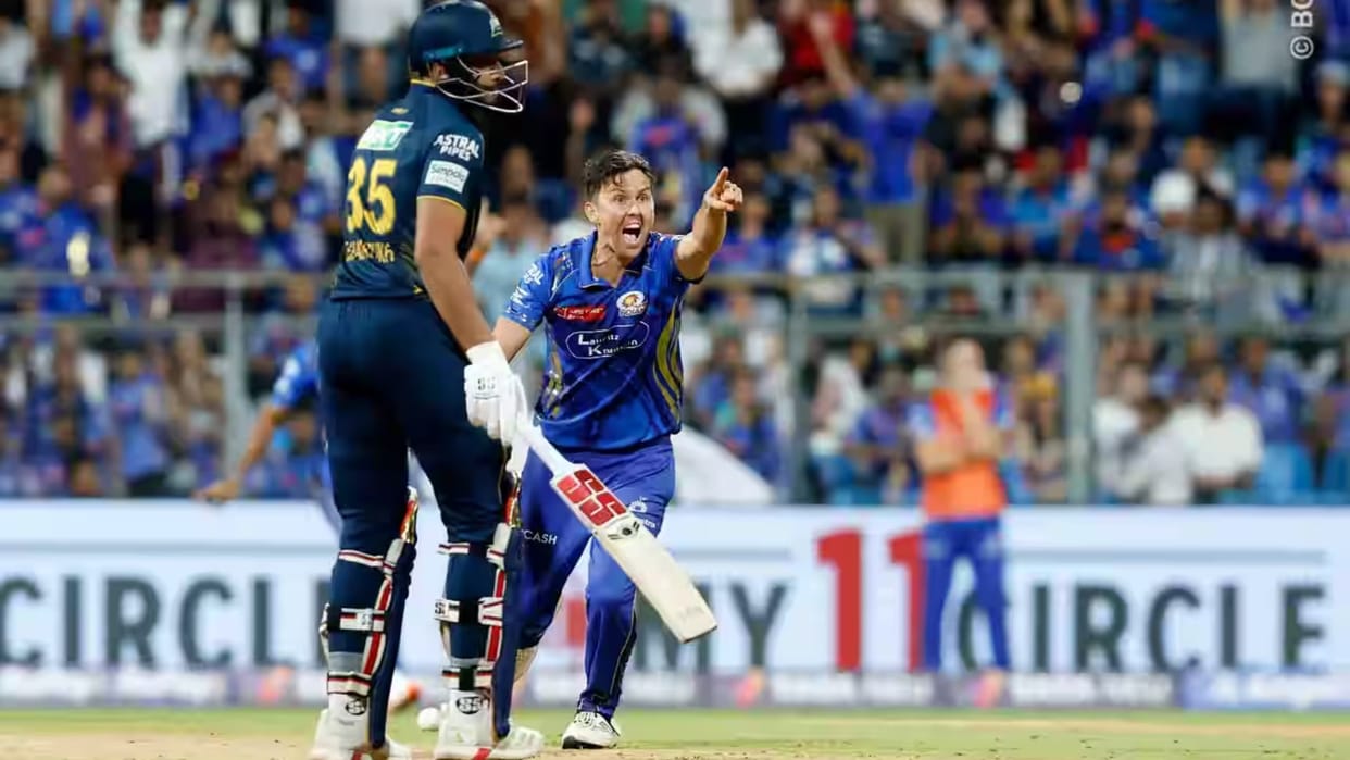 MI vs GT IPL Live Score: Mumbai Indians vs Gujarat Titans Today IPL Match Scorecard Updates
